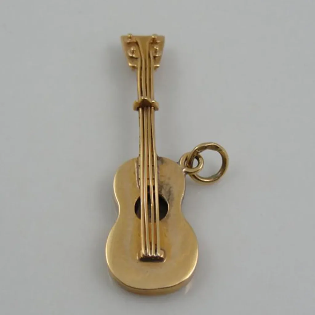 مدل گردنبند طلا گیتار
