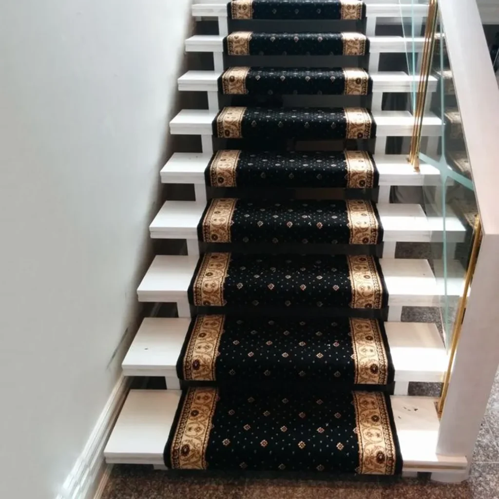 فرش مخصوص پله
