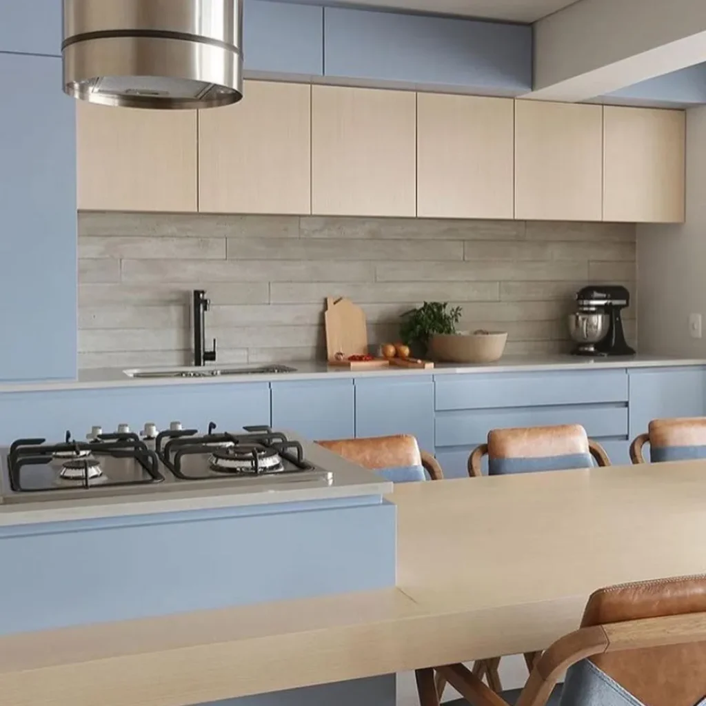 مدل کابینت آشپزخانه با رنگ آبی مینیمال